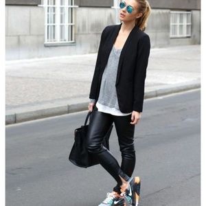 CURVY COATED ZIP BLACK SKINNY JEAN